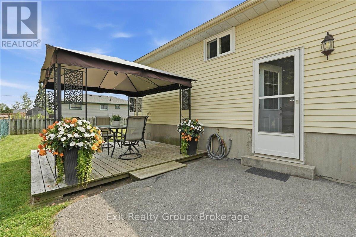 51 SIDNEY ROAD - Image 29