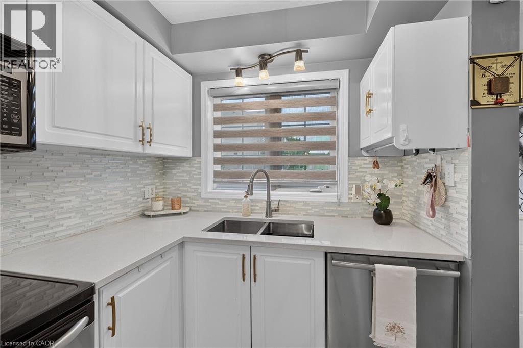 #17 1328 UPPER SHERMAN Avenue - 9
