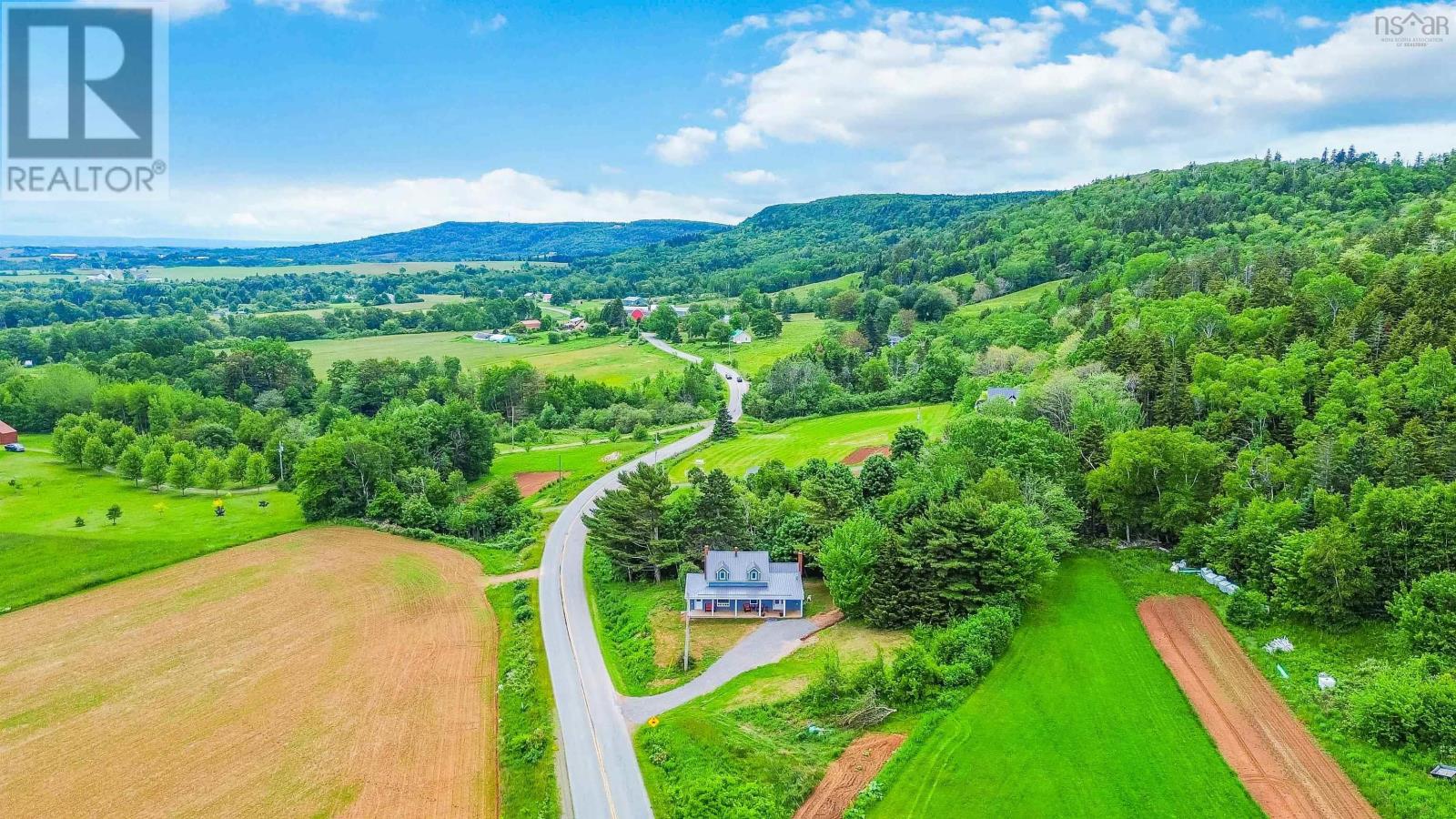 2617 Pereau Road - 35