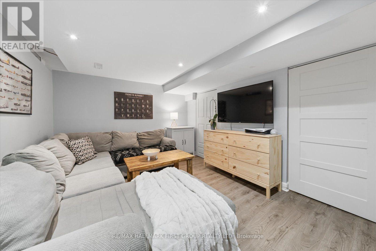 19 HARRONGATE PLACE - Image 36