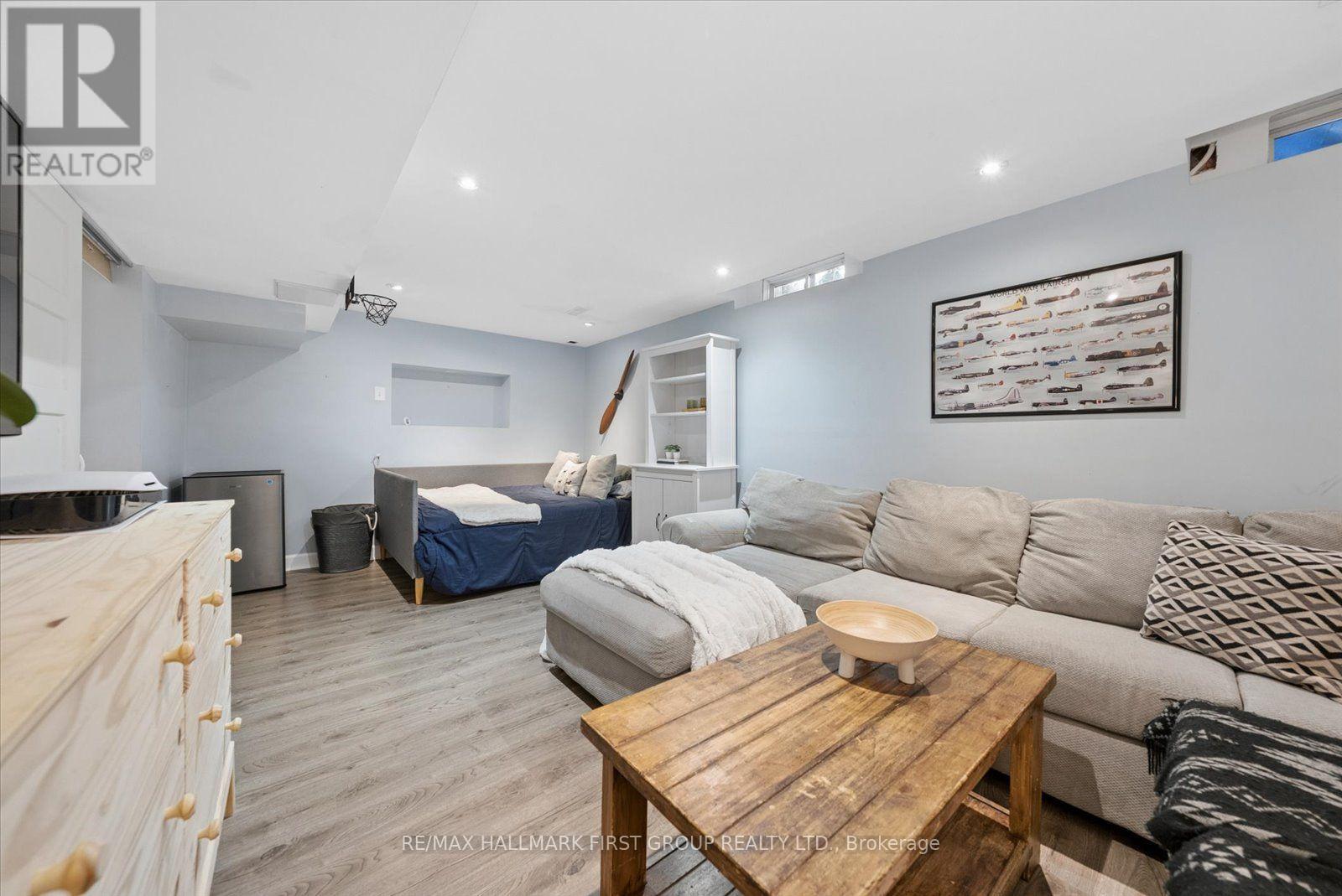 19 HARRONGATE PLACE - 37