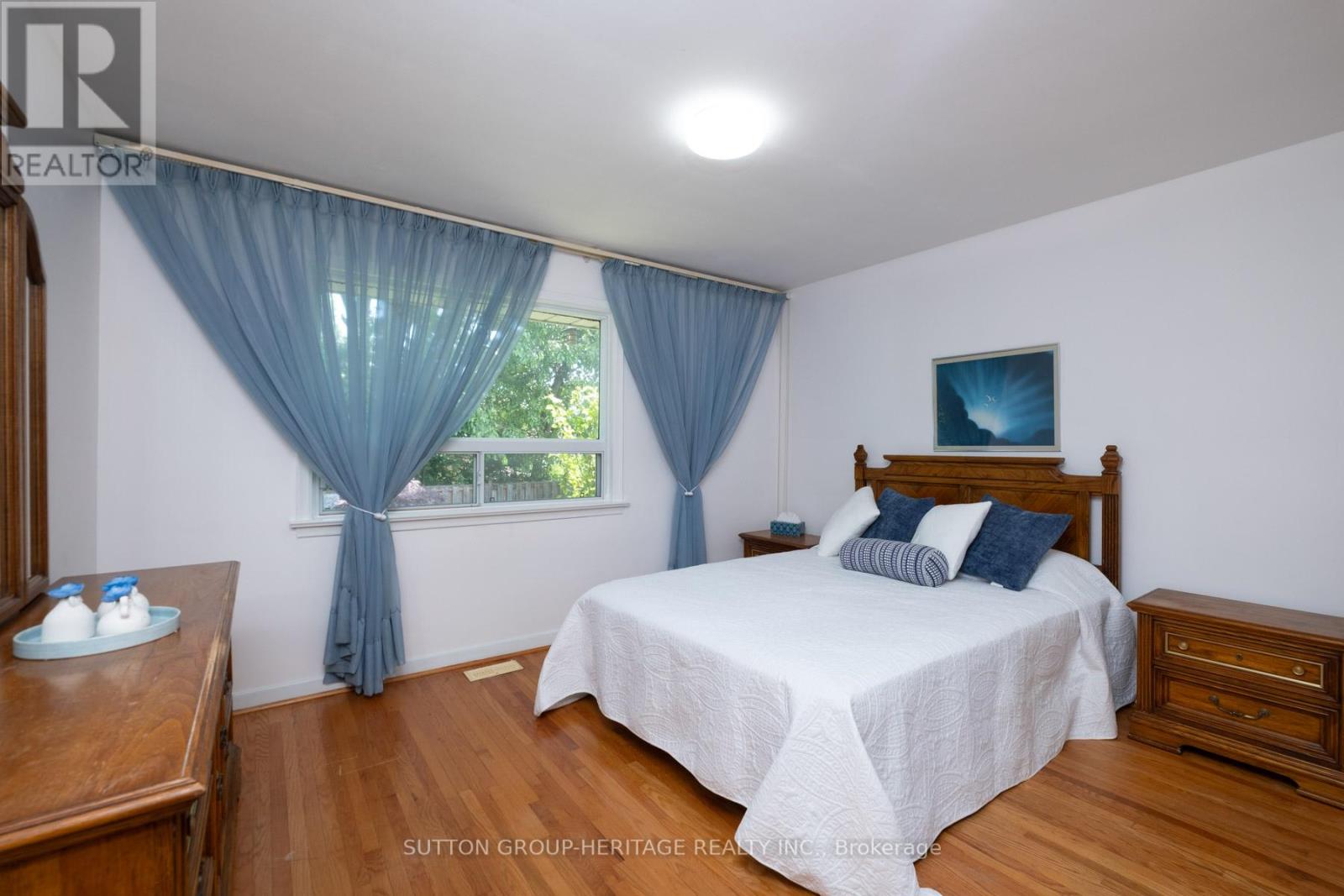 23 GAIETY DRIVE - 17