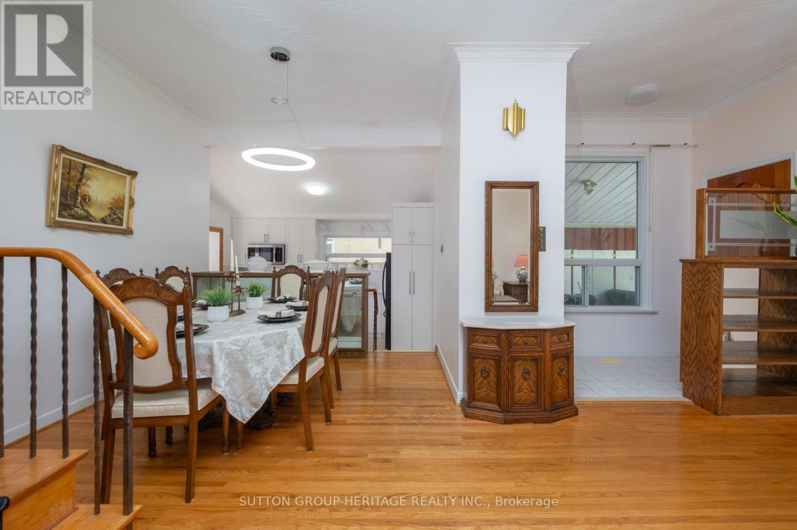 23 GAIETY DRIVE - 9