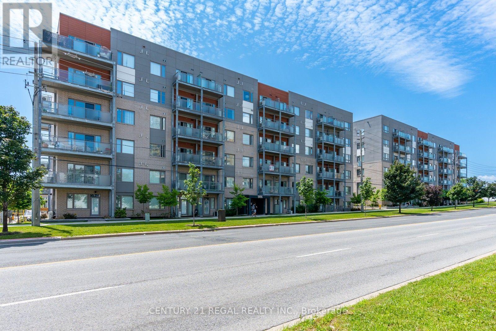 #301 5131 SHEPPARD AVENUE E - 1