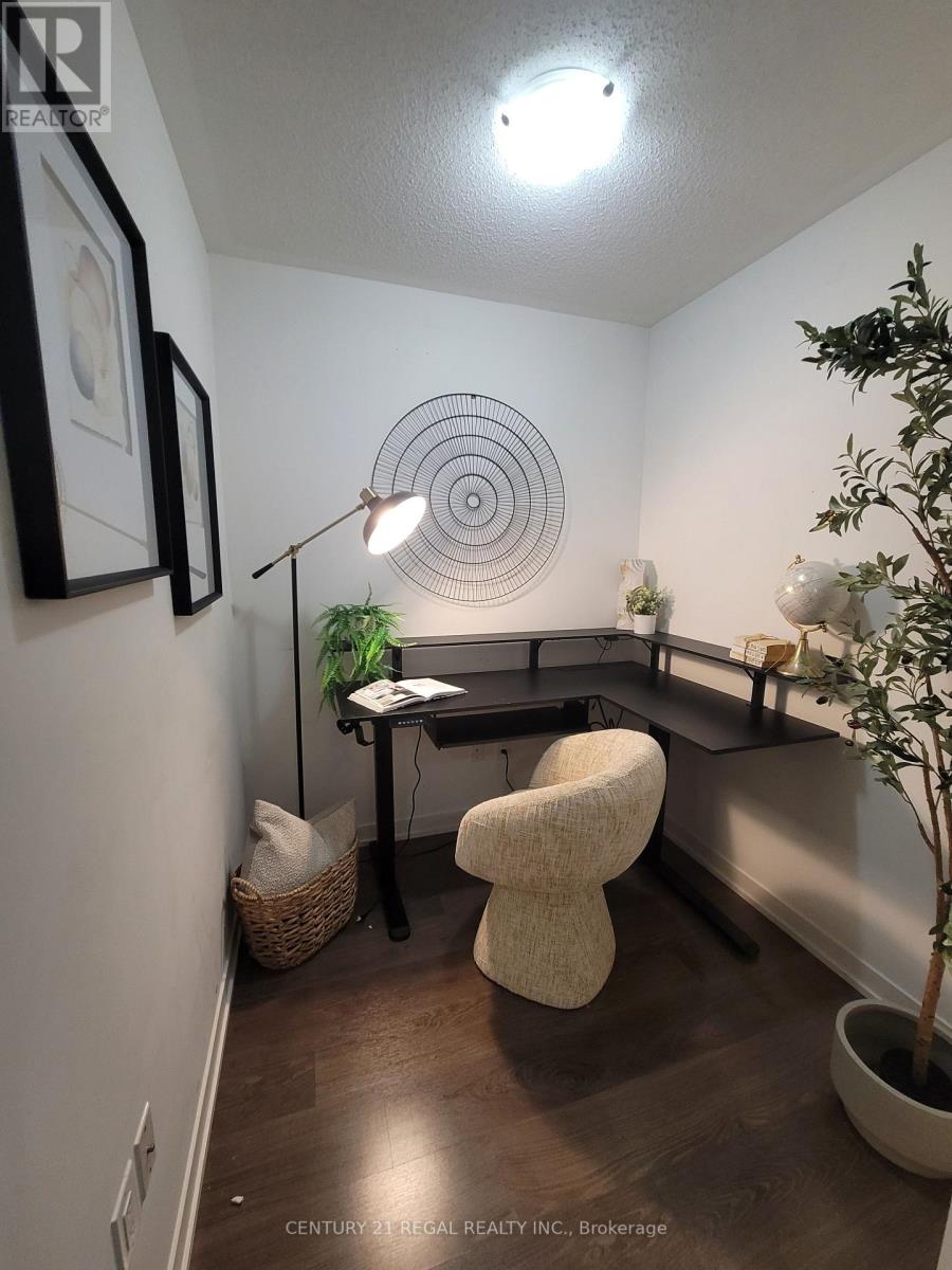 #301 5131 SHEPPARD AVENUE E - 10
