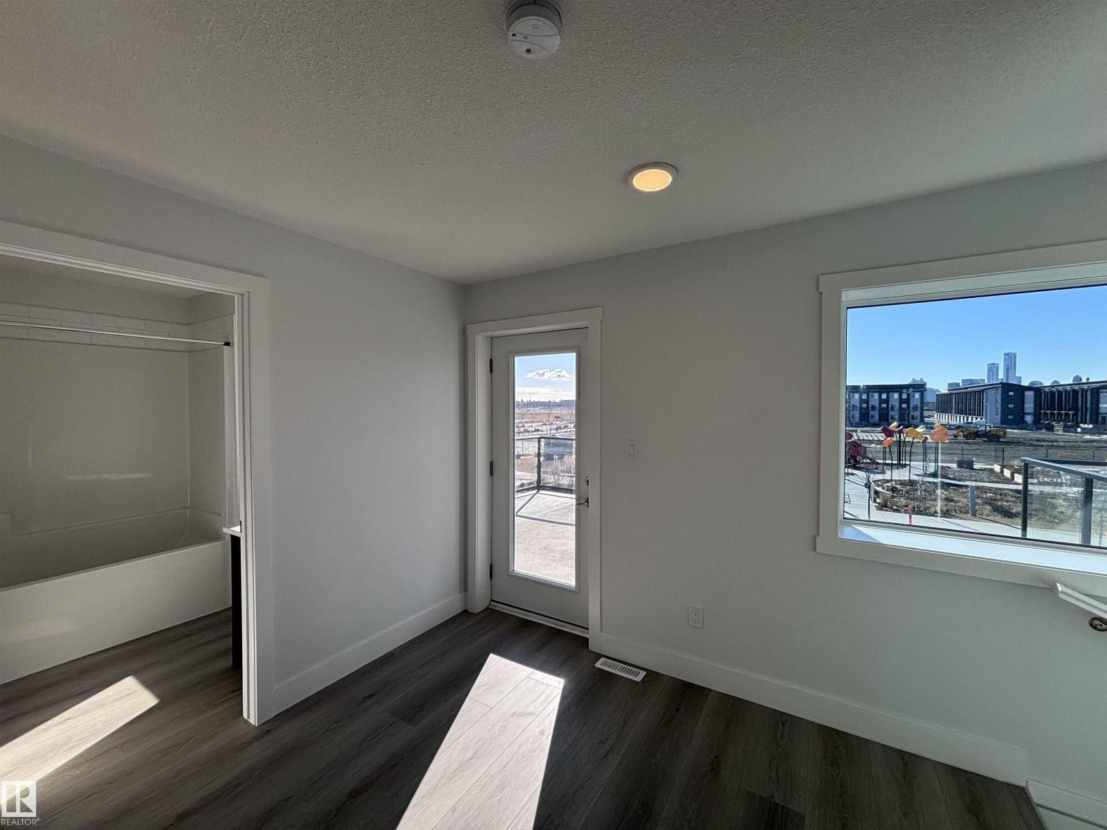 2740 BLATCHFORD RD NW - 19