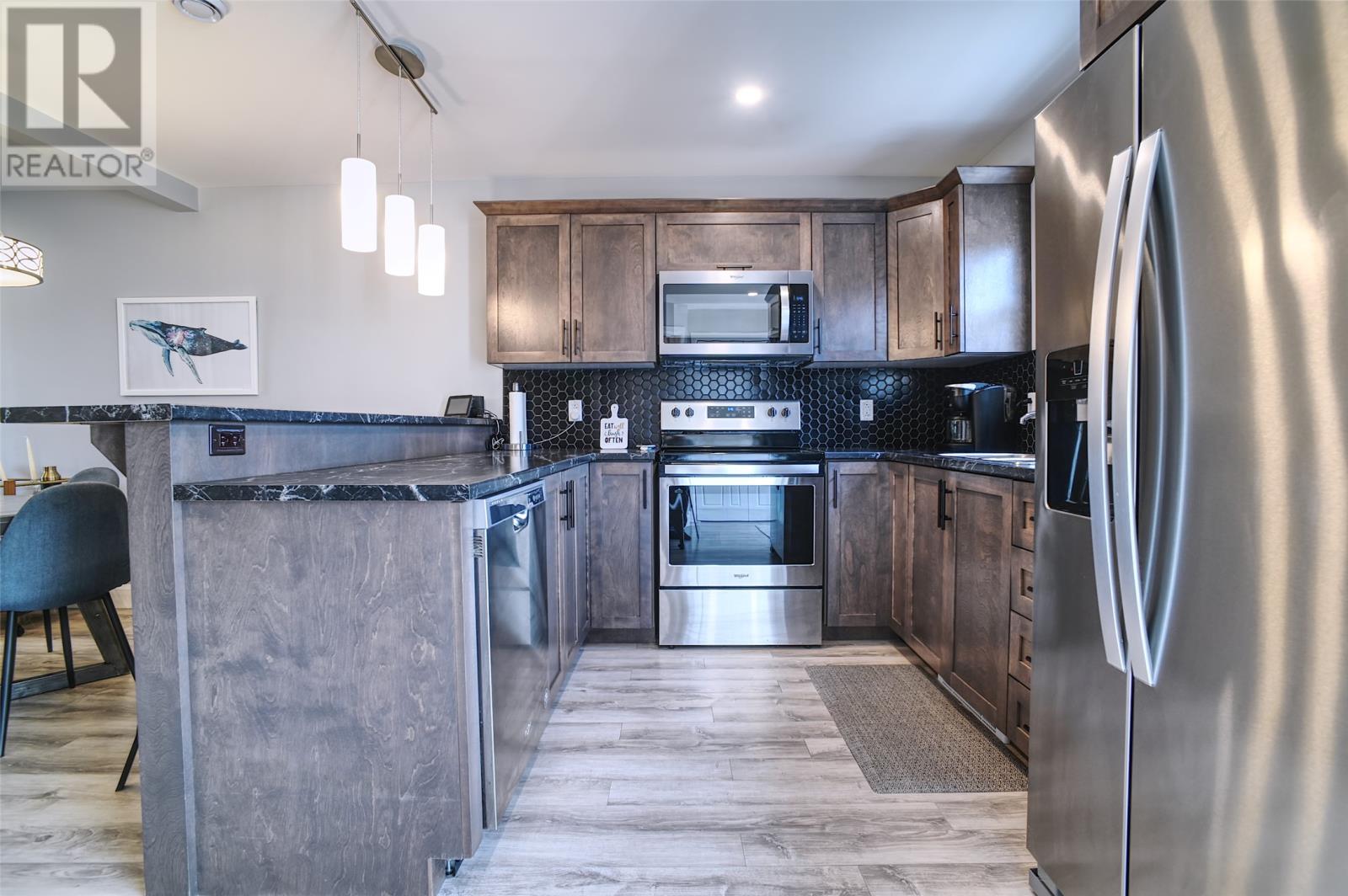 24 Glendale Avenue - 10