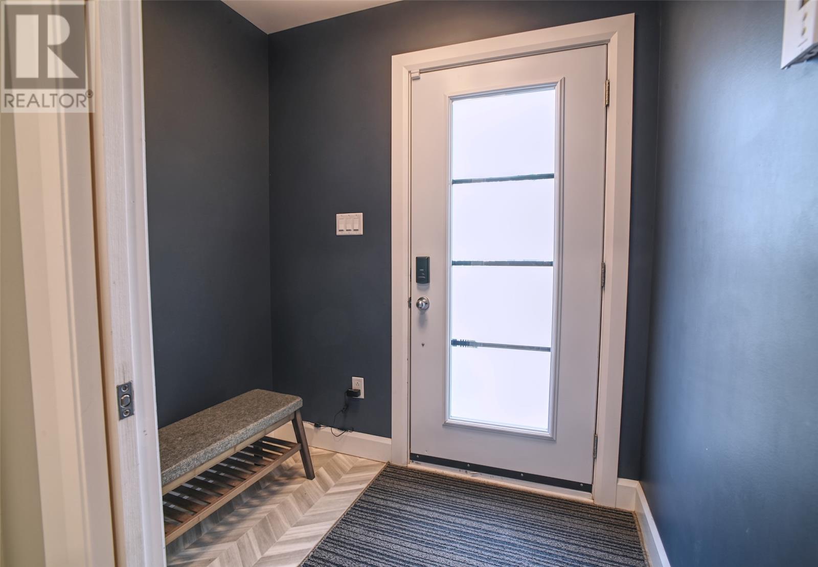 24 Glendale Avenue - 2