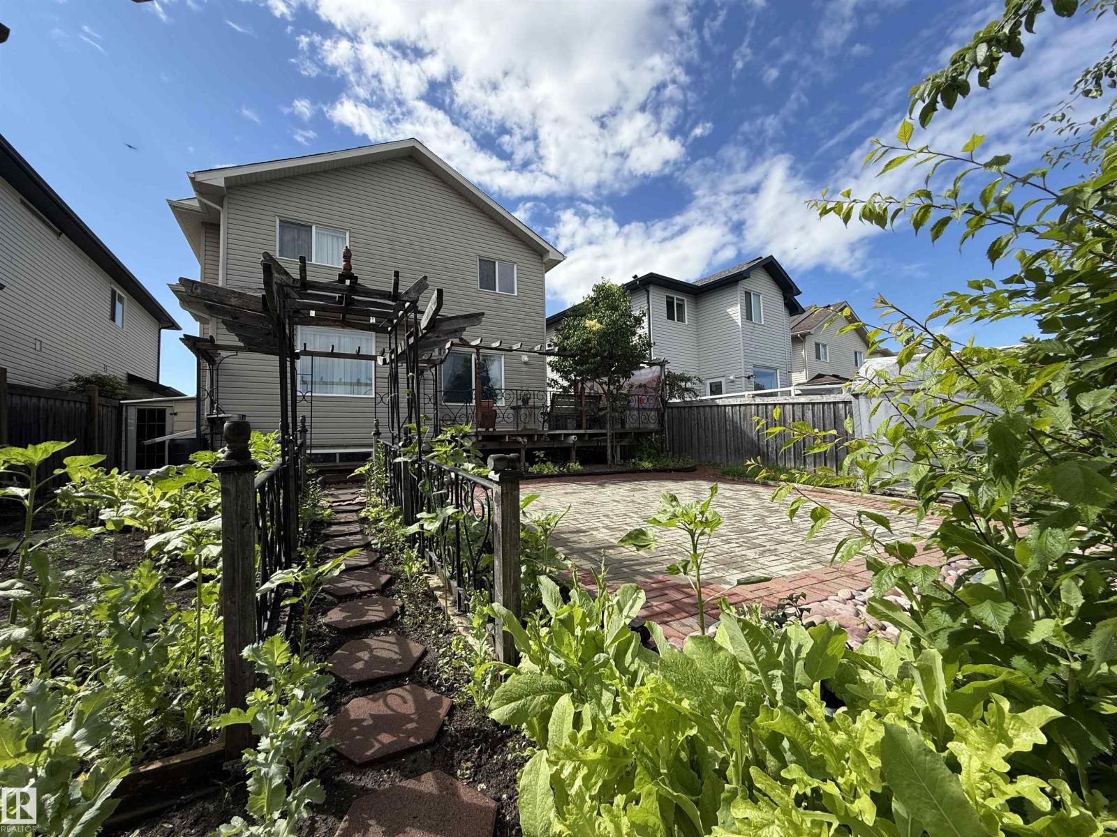 1764 MELROSE CR SW - Image 52