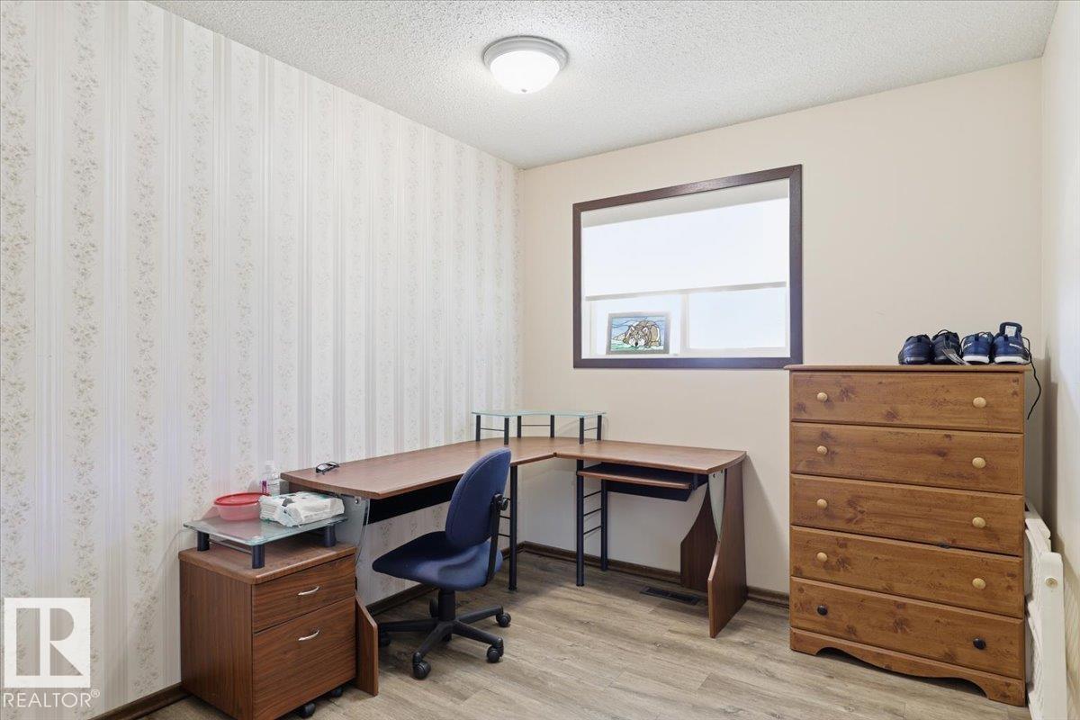 141 Green Ash DR - 11