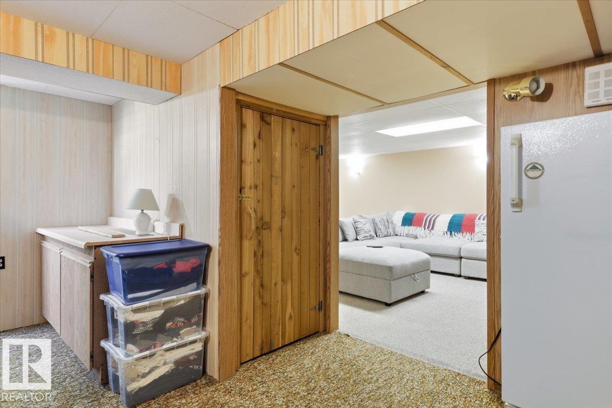 141 Green Ash DR - 16