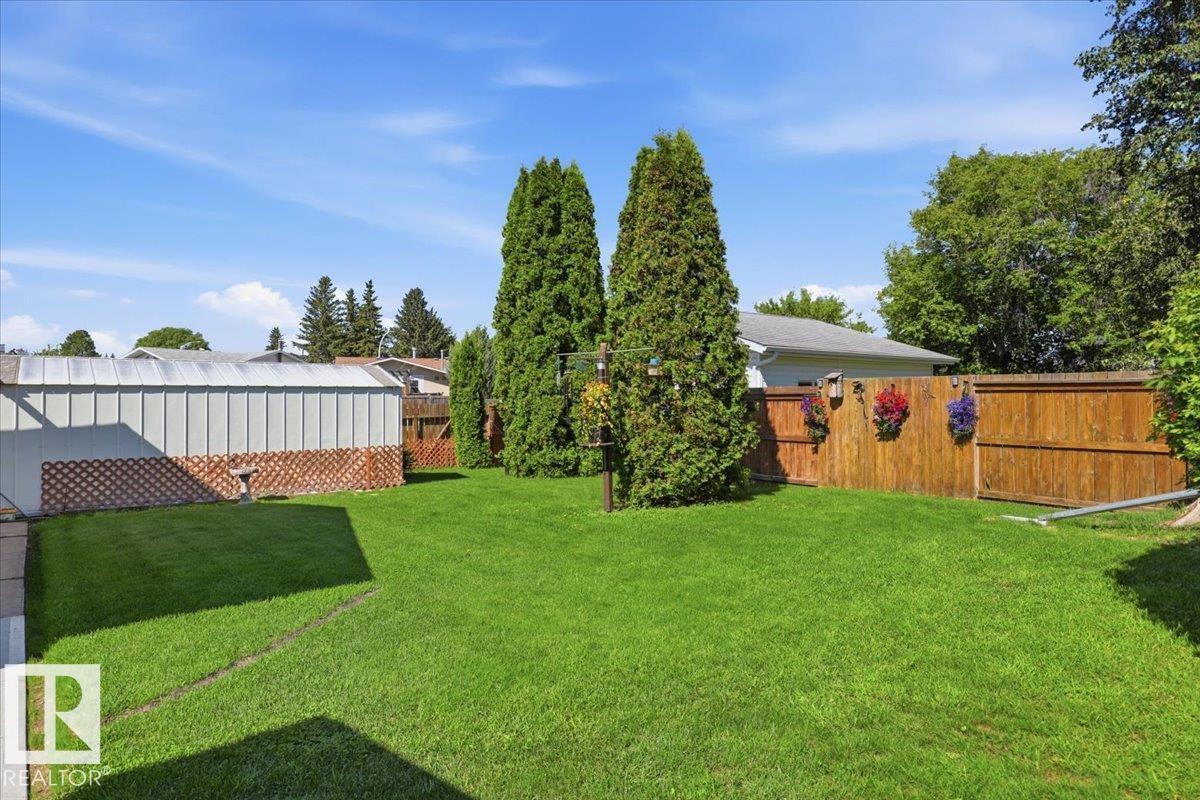 141 Green Ash DR - 25