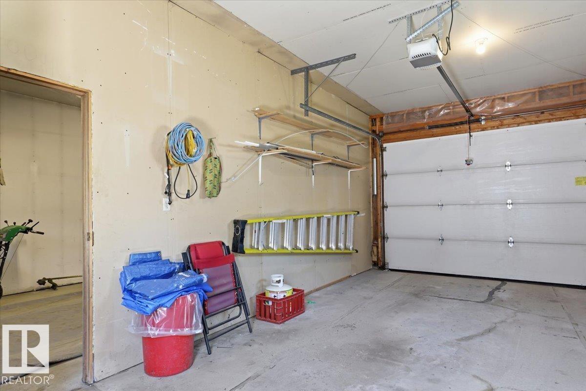 141 Green Ash DR - 32