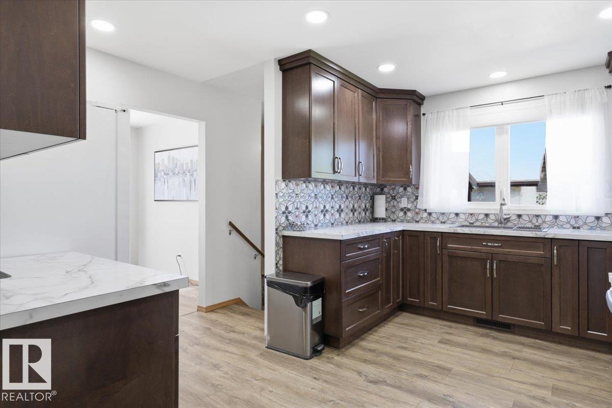 141 Green Ash DR - 8