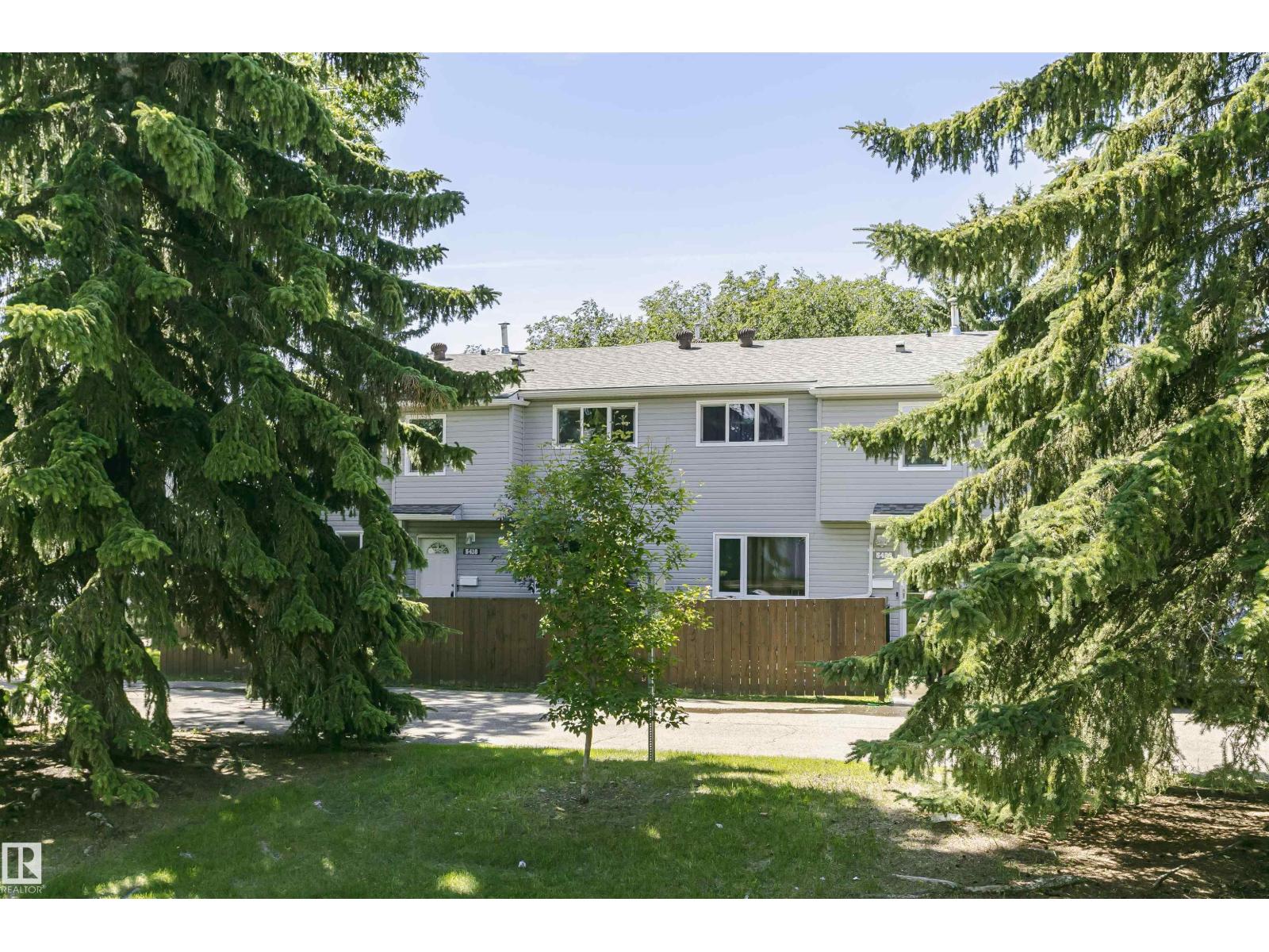 5418 144B AV NW - 40