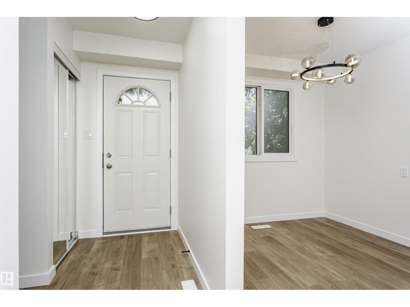 5418 144B AV NW - 8