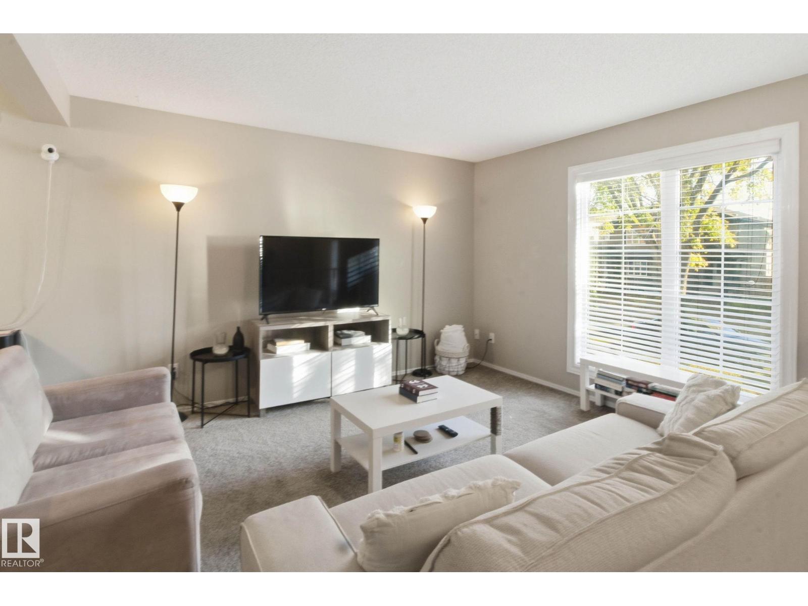 10718 122 ST NW - 2