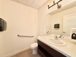 382 Park Avenue E, Brandon, MB R7A7A8 Photo 8