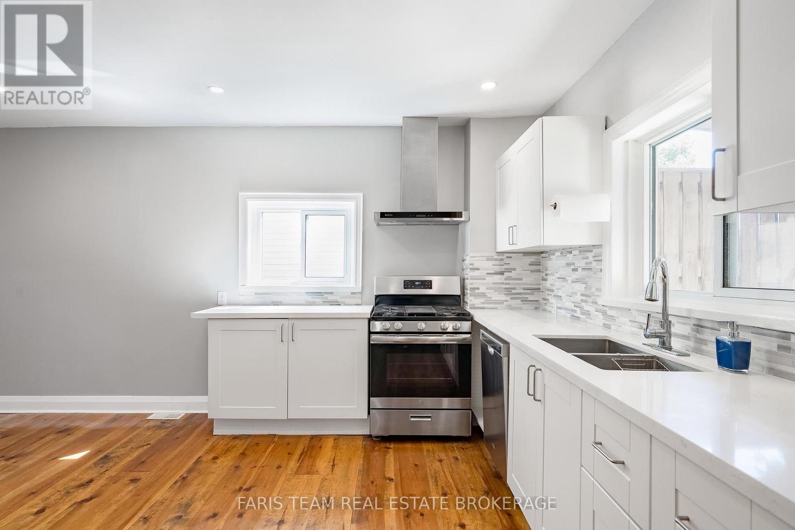 277 GLOUCESTER STREET - 5