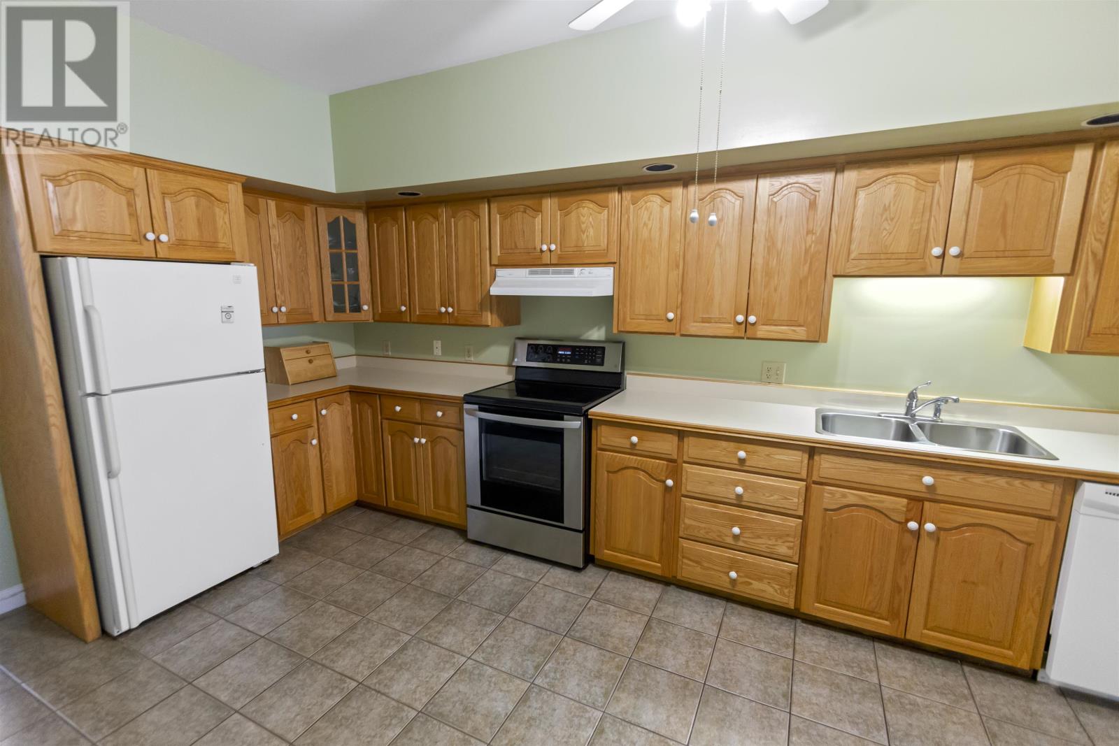 #1 202-204 Euston Street - 11