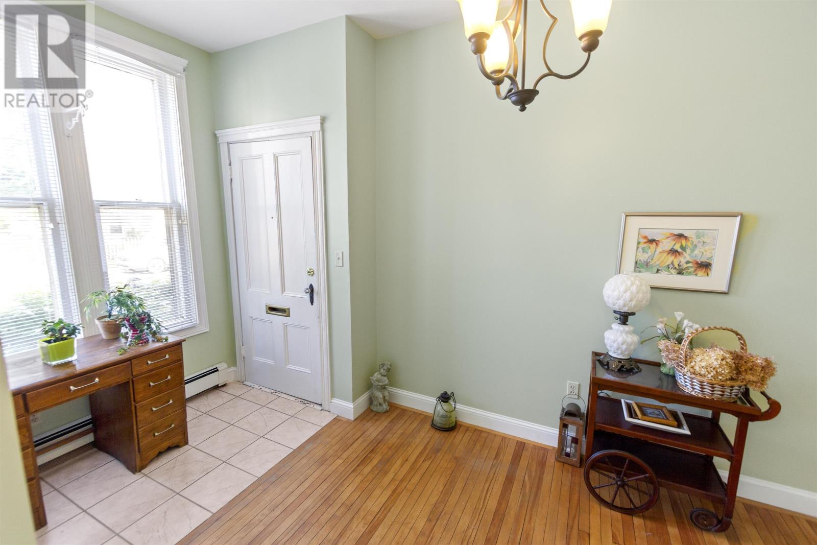 #1 202-204 Euston Street - 6
