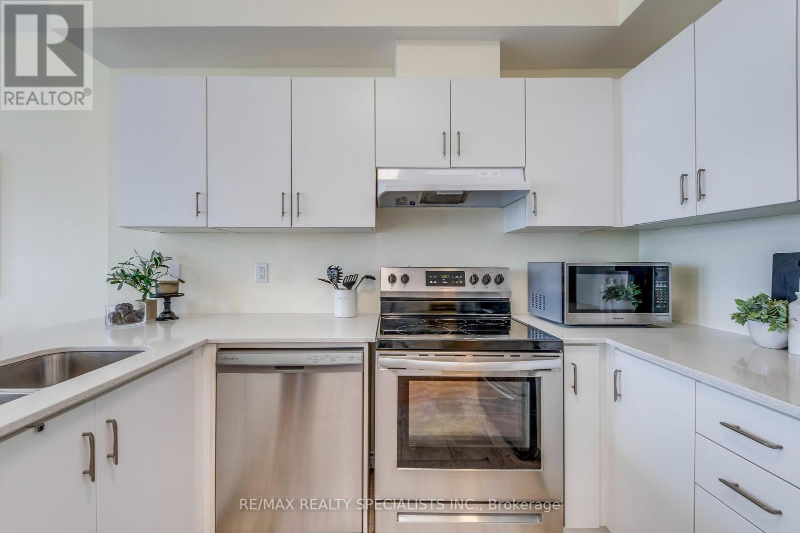 #52 57 ARMDALE ROAD - 17