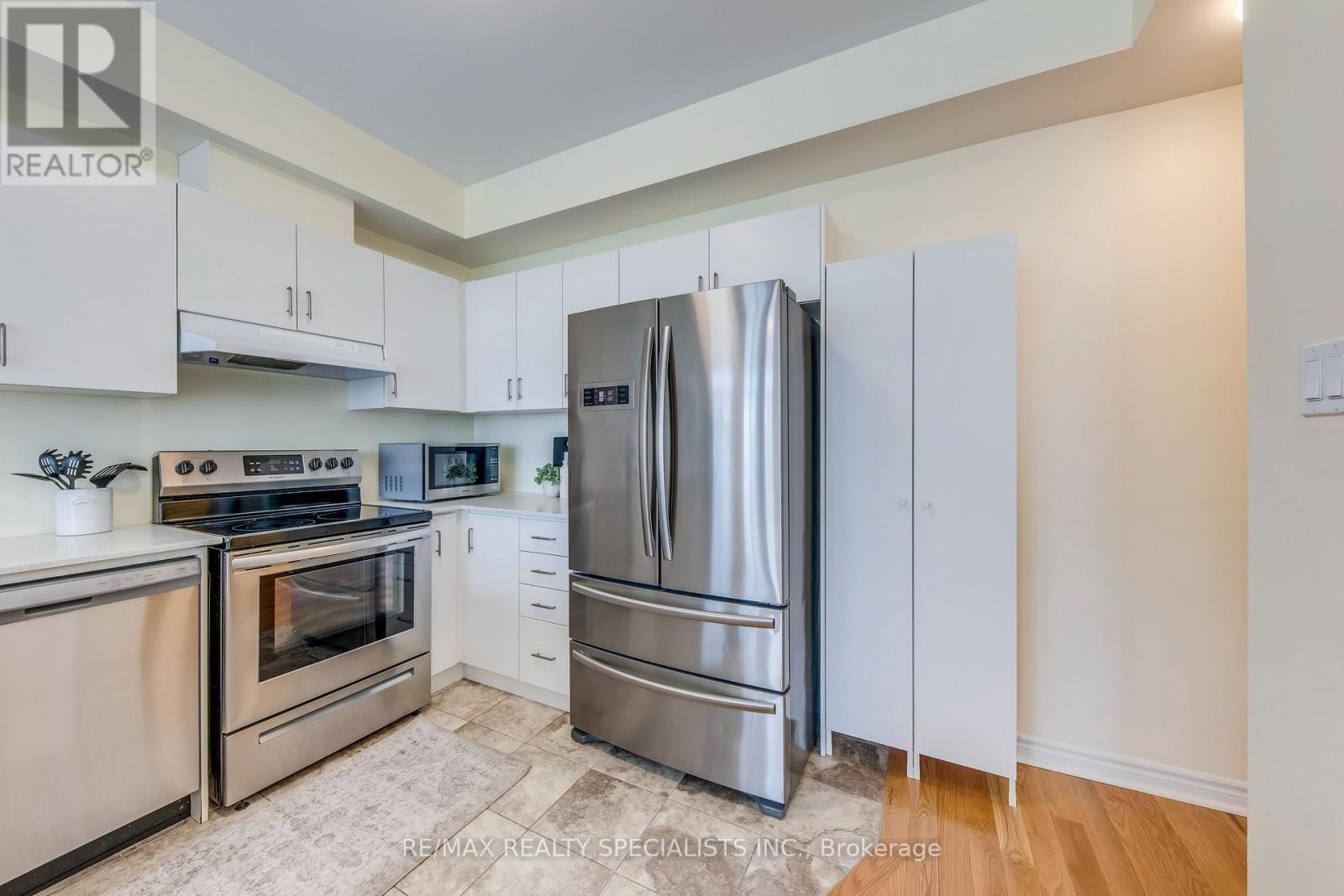 #52 57 ARMDALE ROAD - 19