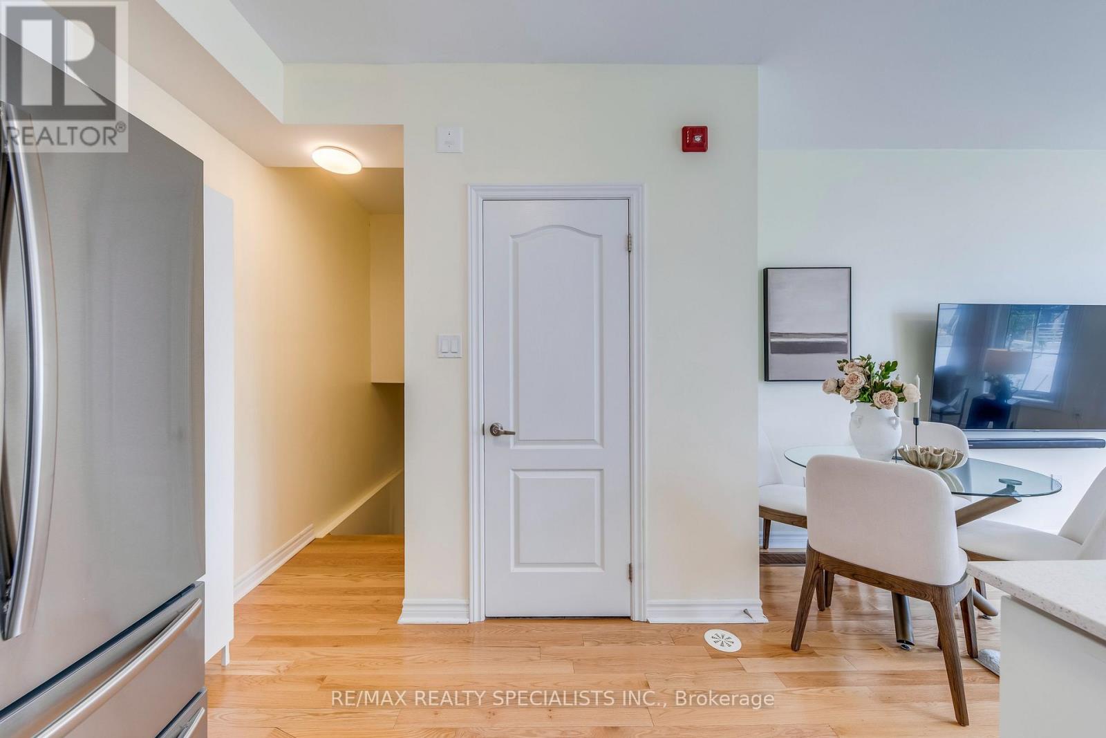 #52 57 ARMDALE ROAD - 21
