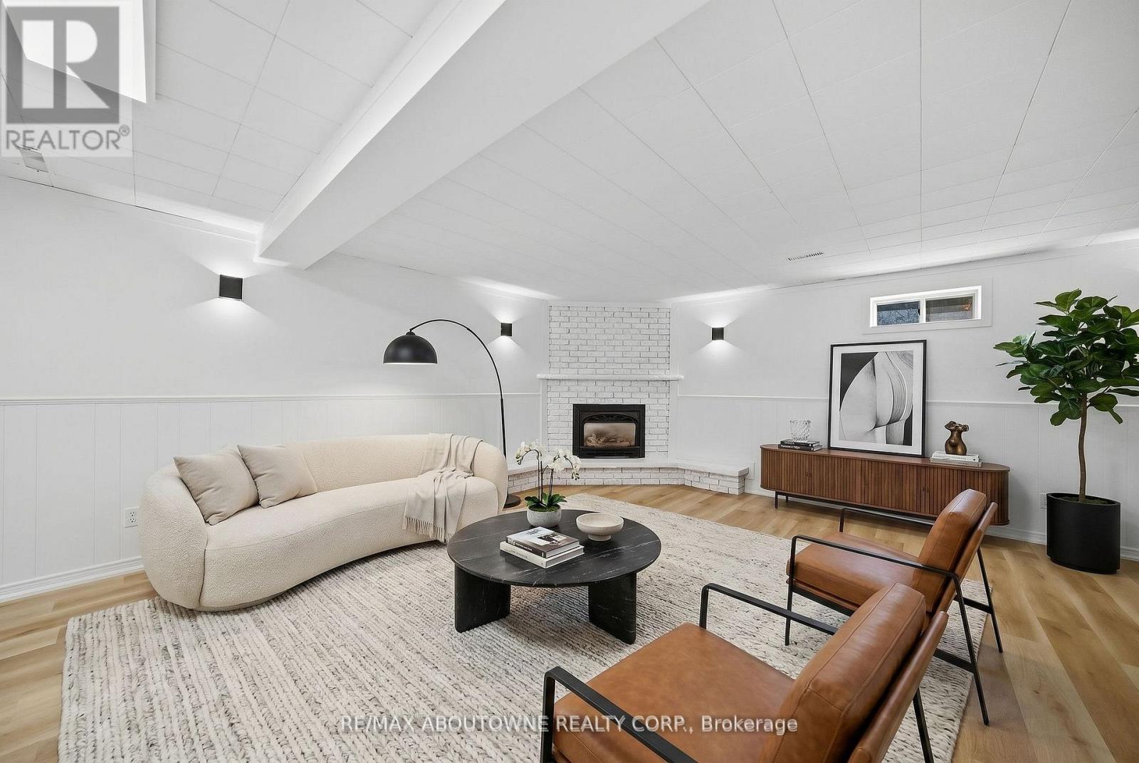 2306 DEVON ROAD - 26