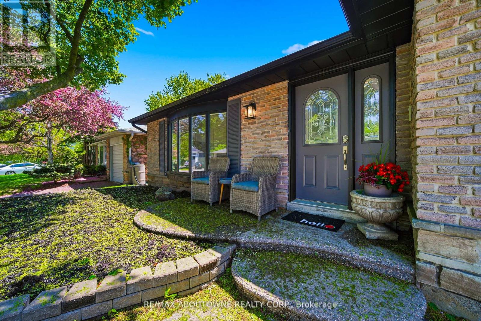 2306 DEVON ROAD - 3