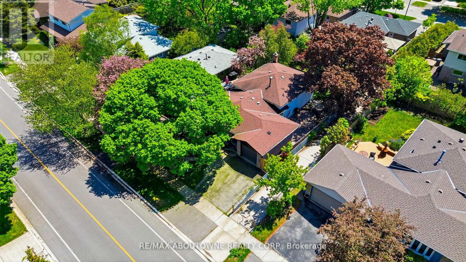 2306 DEVON ROAD - 36