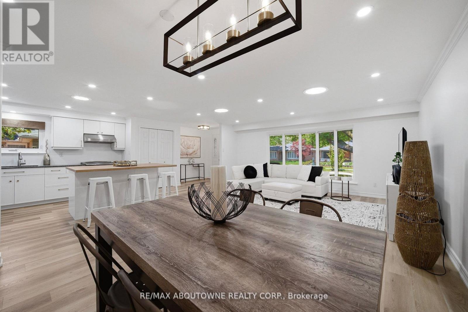 2306 DEVON ROAD - 8