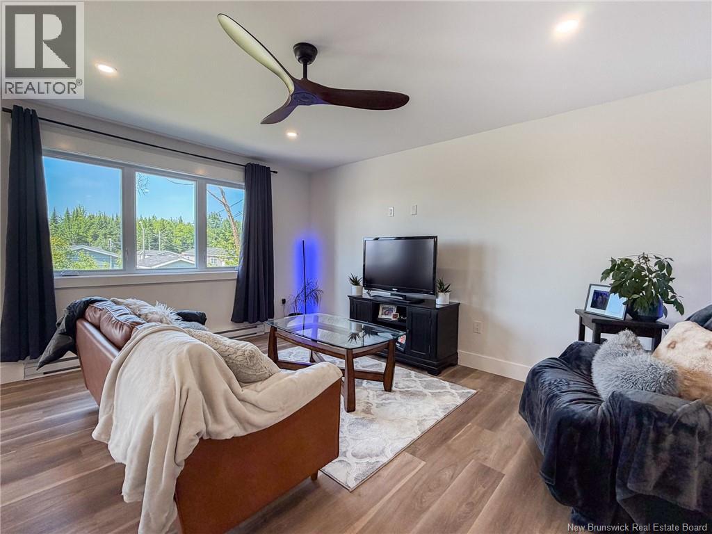 101 & 105 Glennorth Street - 24