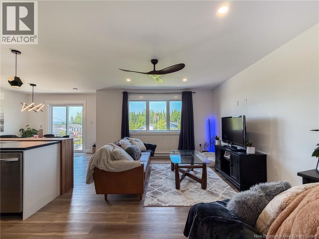 101 & 105 Glennorth Street - 25