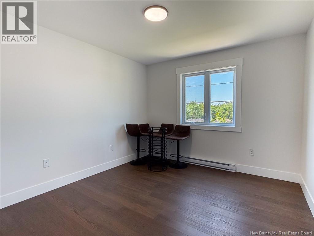 101 & 105 Glennorth Street - 36