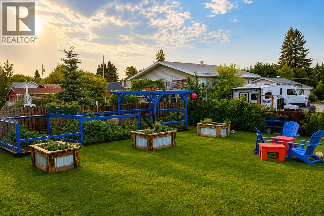 8216 96 AVENUE - Image 2
