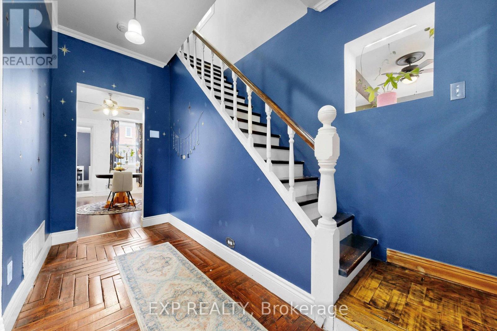 348 ELGIN STREET W - 12