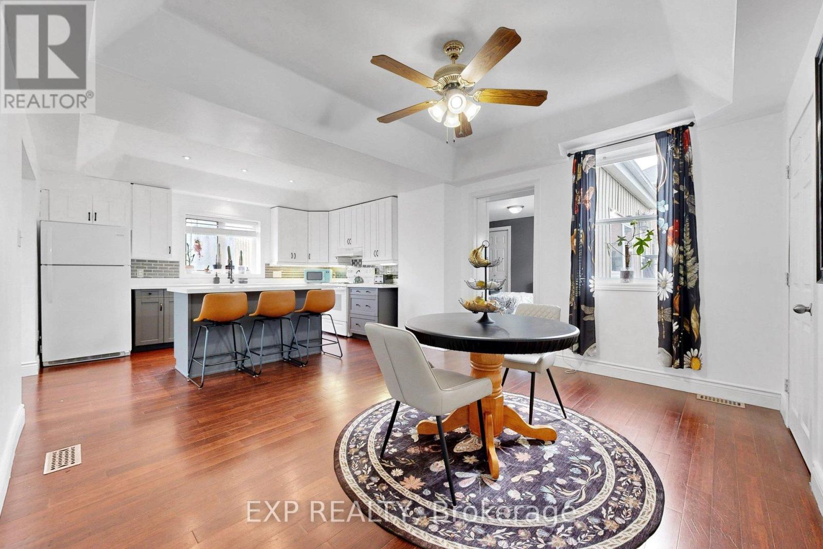 348 ELGIN STREET W - 2