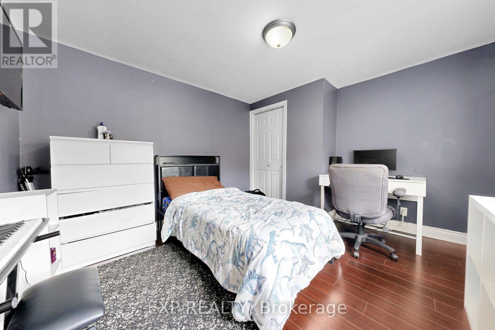 348 ELGIN STREET W - 28