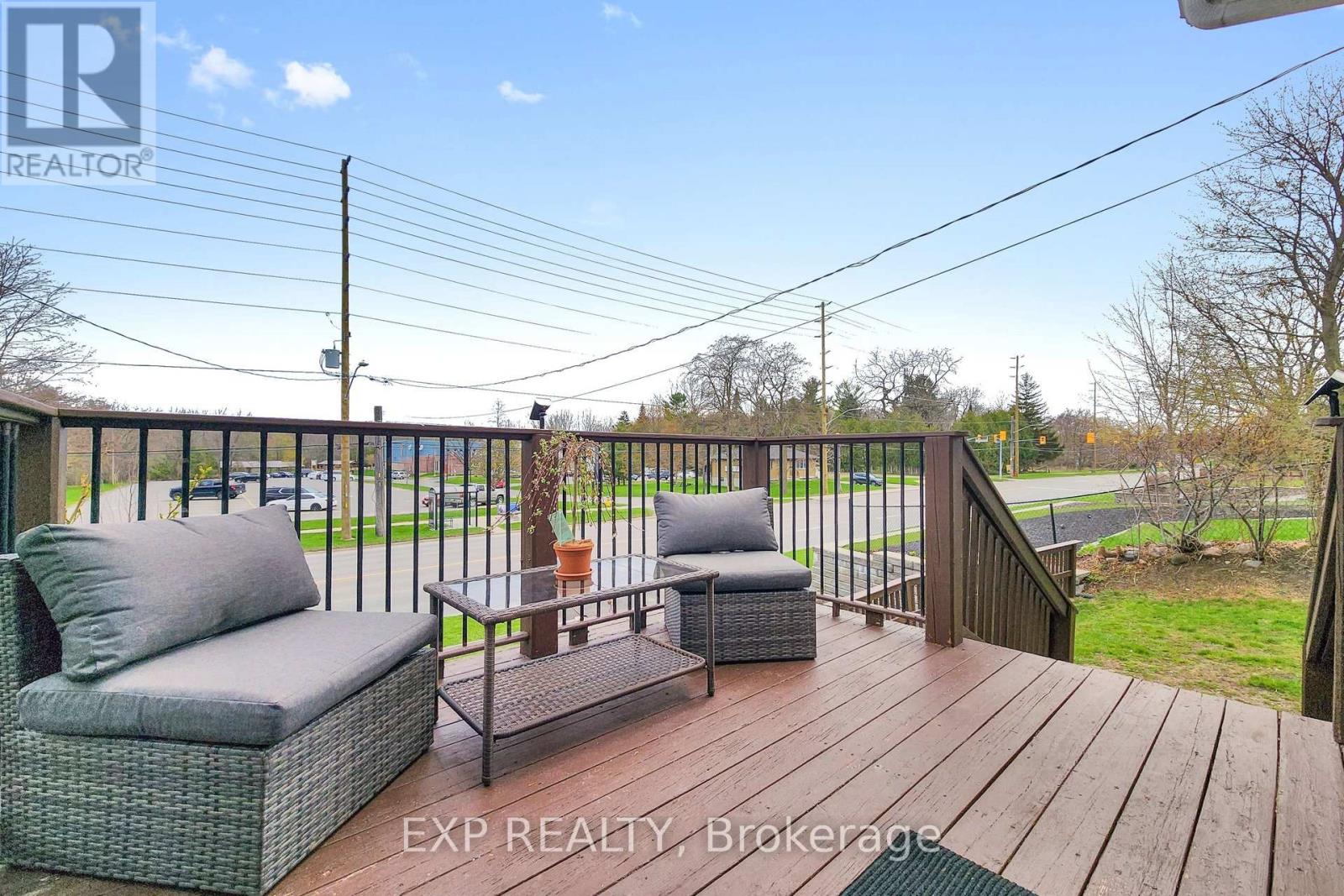 348 ELGIN STREET W - 45
