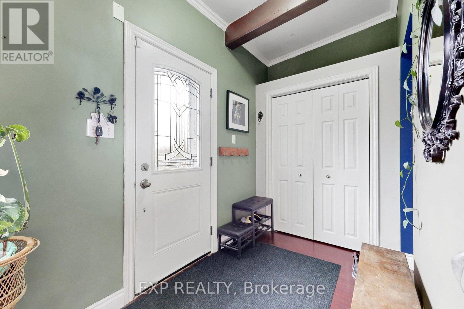 348 ELGIN STREET W - 8