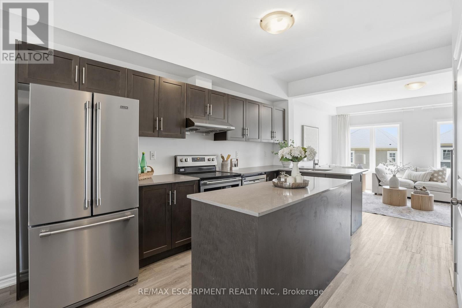 #UNIT 5 124 COMPASS TRAIL - 6
