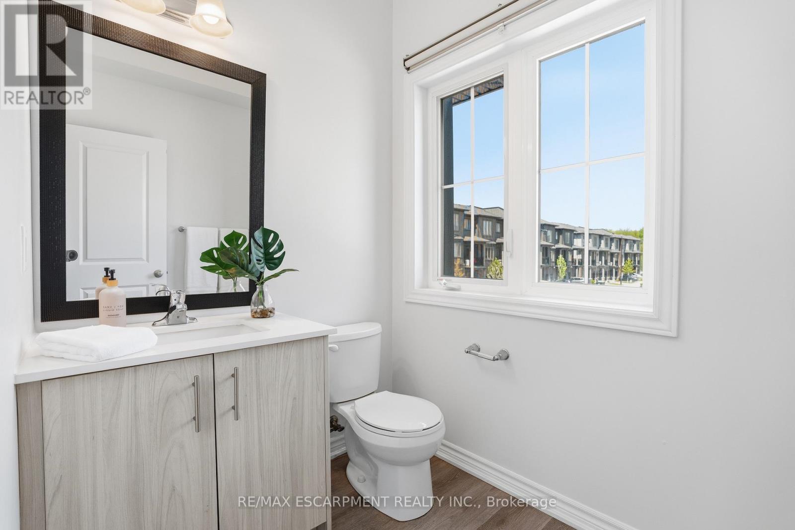 #UNIT 5 124 COMPASS TRAIL - 9