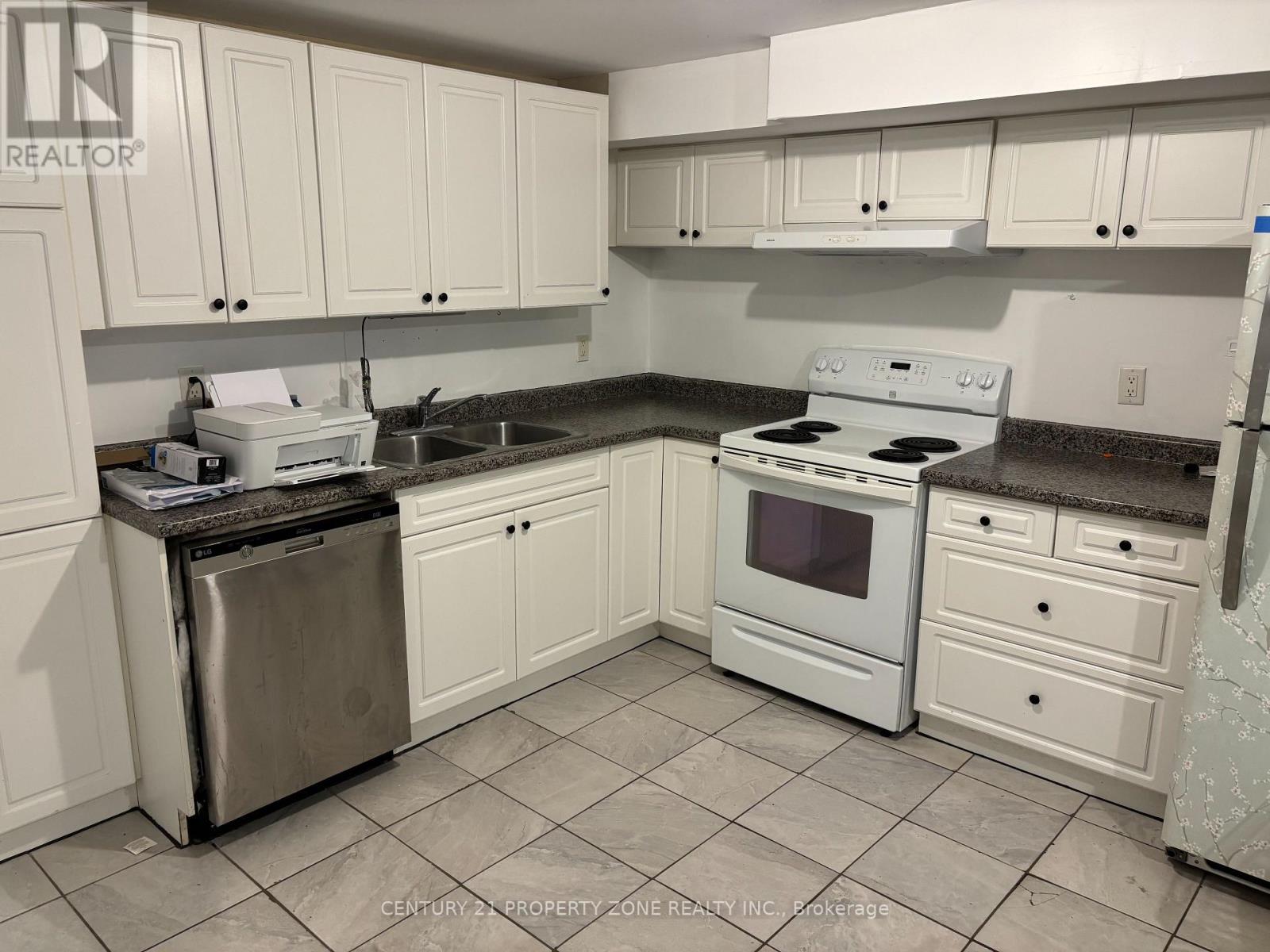 BASEMENT - 18 JARDINE STREET — photo 3