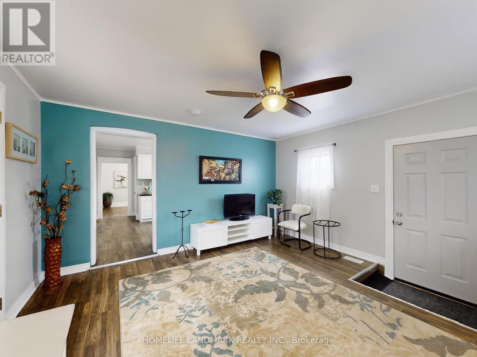 674 COLBORNE STREET E - 15