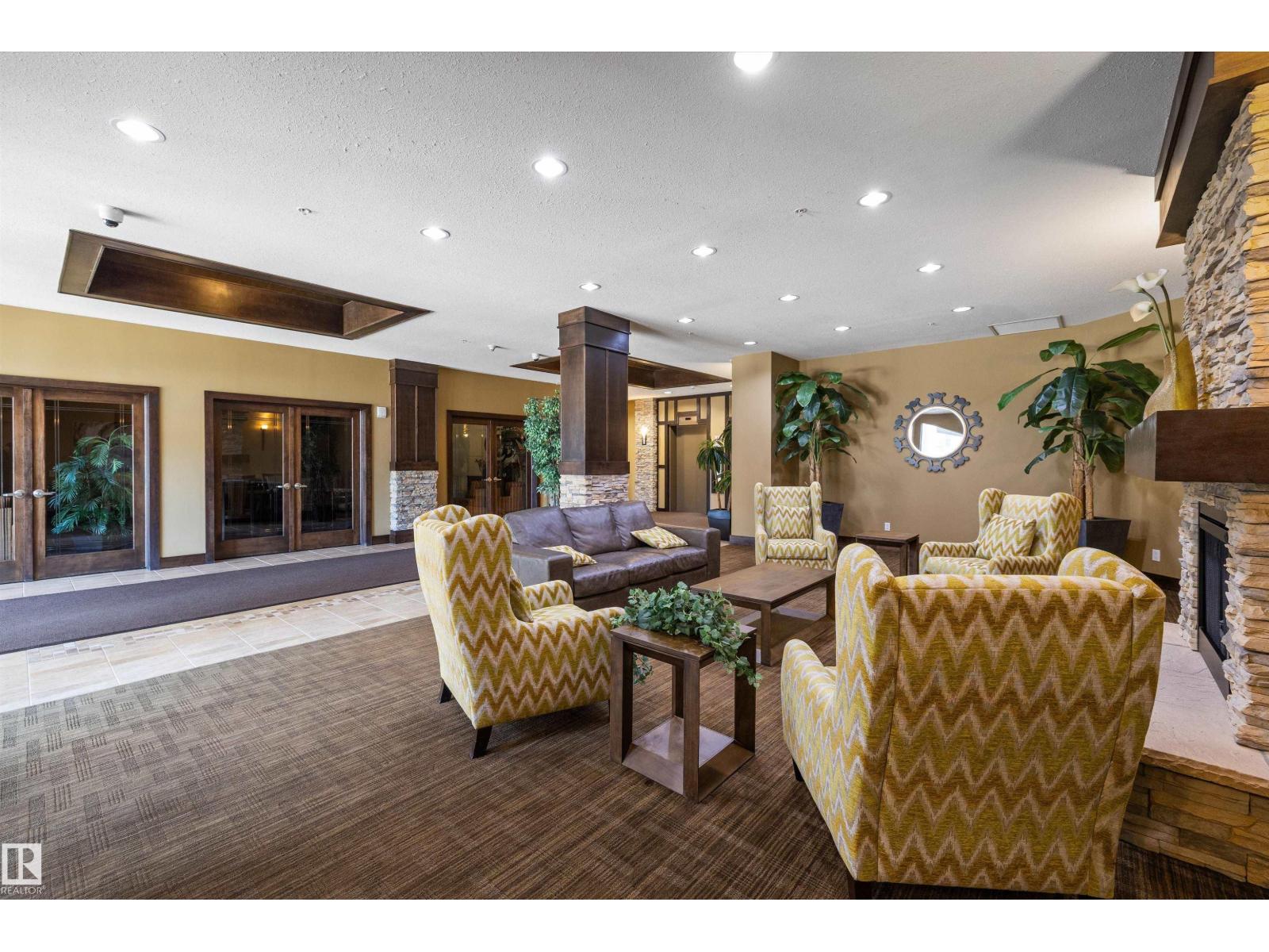 #307 10303 111 ST NW - 31