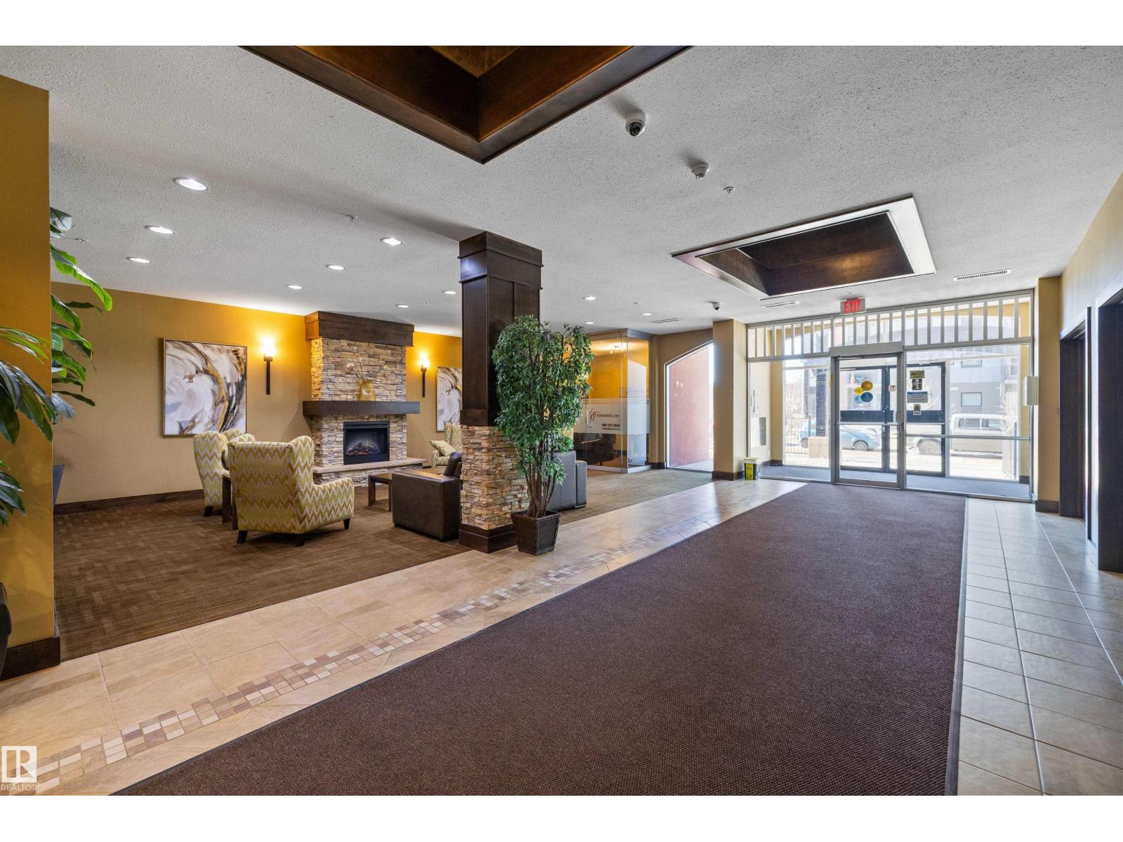 #307 10303 111 ST NW - 32