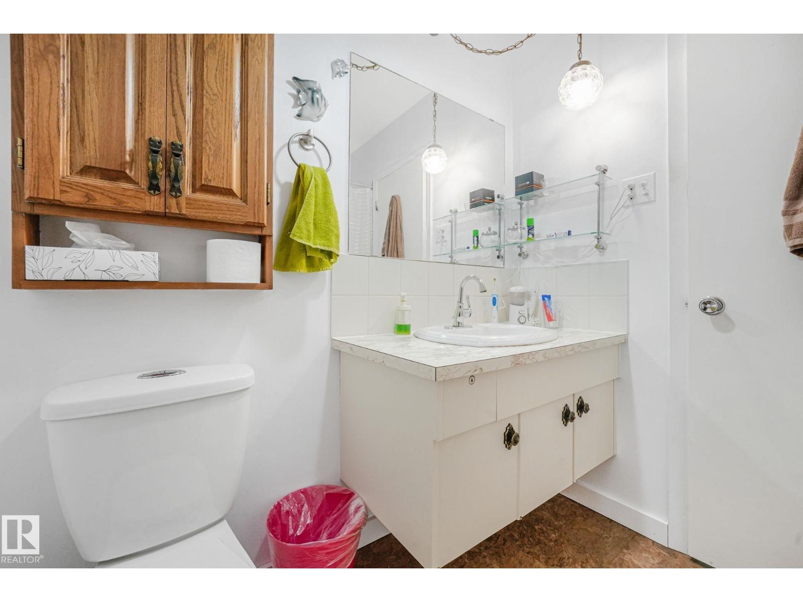 14203 74 ST NW - 24