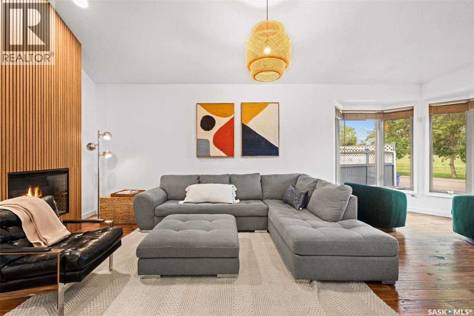 3375 Edinburgh DRIVE - photo 4