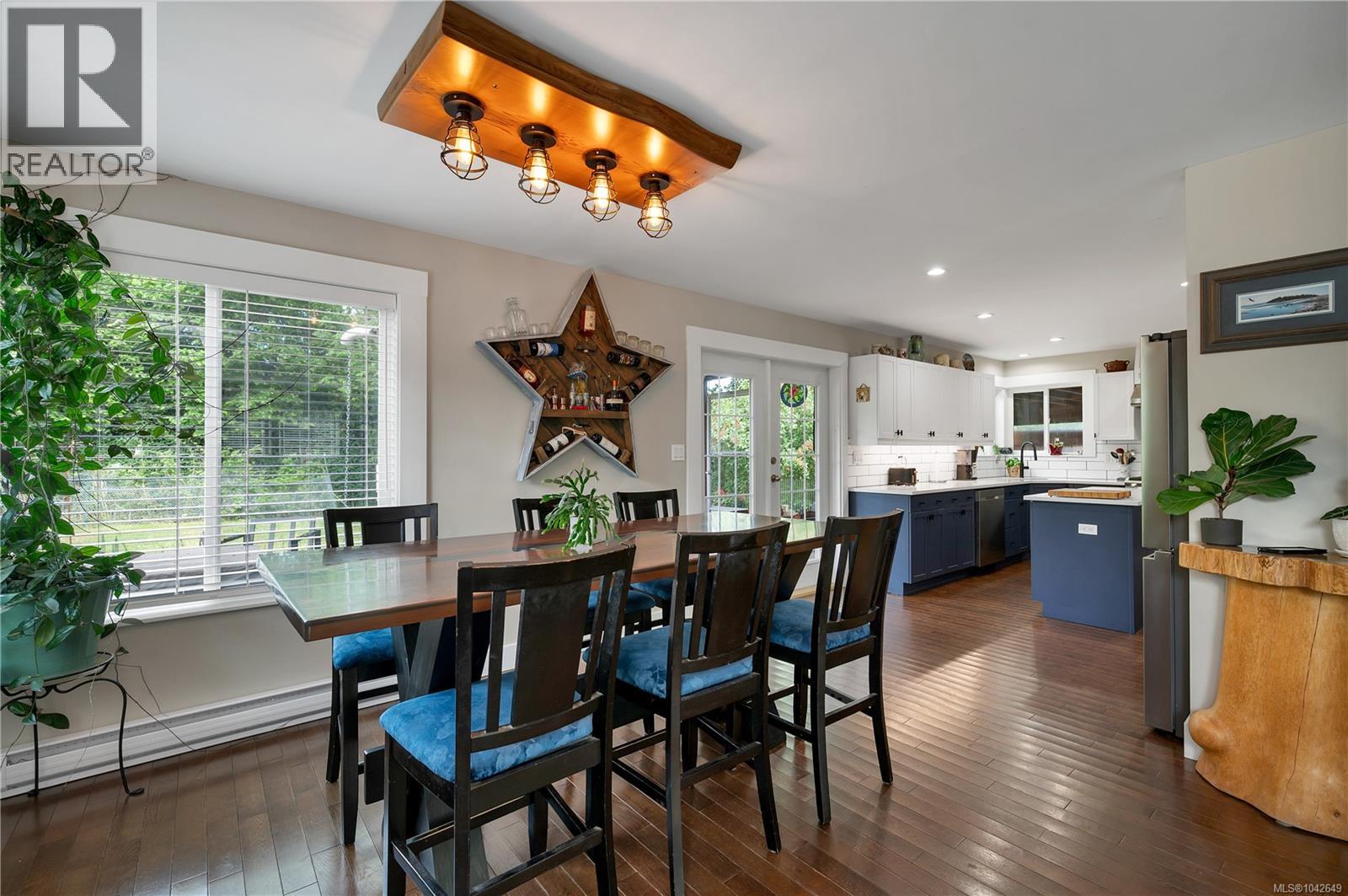 212 Seabreeze Dr - 10